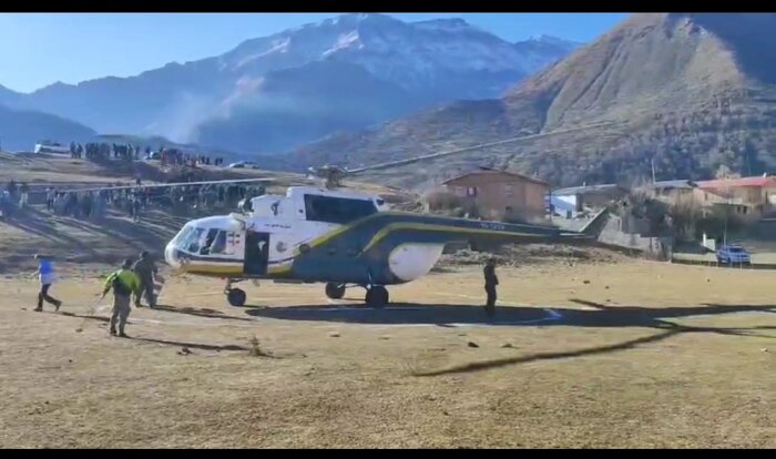 توقف مهار هوایی آتش‌سوزی الیت به دلیل انتشار دود غلیظ در جنگل‌های چالوس